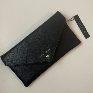 Love & Lore black travel wallet nwt
